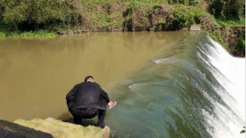 Chine: Bioremédiation en canaux et rivières